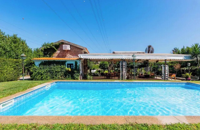 Homerez - Spacious villa with private pool in Penafiel