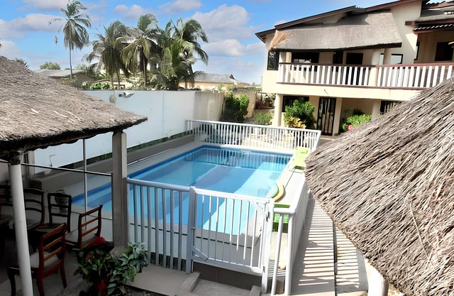 Homerez - Studio in Grand Popo with pool