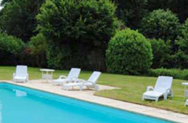 Homerez - Villa for 16 ppl. with swimming-pool, terrace and balcony at La Quinte
