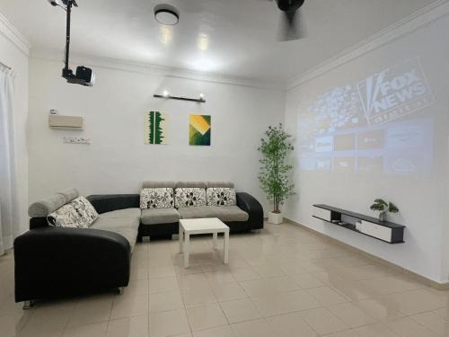 Homestay 2 @Taman Teluk Intan