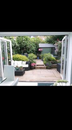 Homestay, Upmarket, Wimbledon & Southfields; beside tube; (20 mins to centre) walk to Tennis :