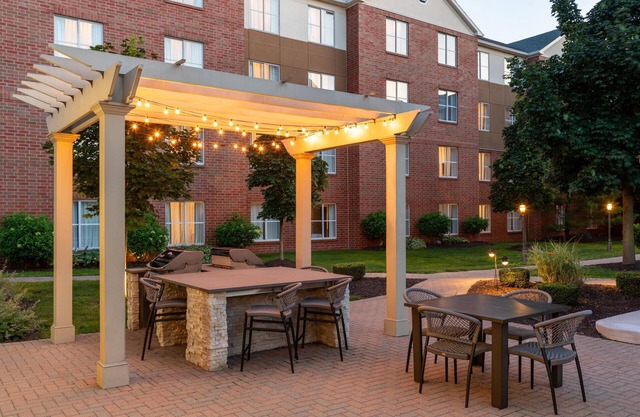 Homewood Suites by Hilton Detroit-Troy