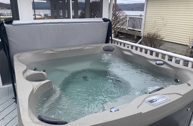 Honeoye Lake | Hot Tub | Kayak | Fire Pit