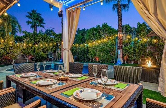 Honey house Palm Springs #4509