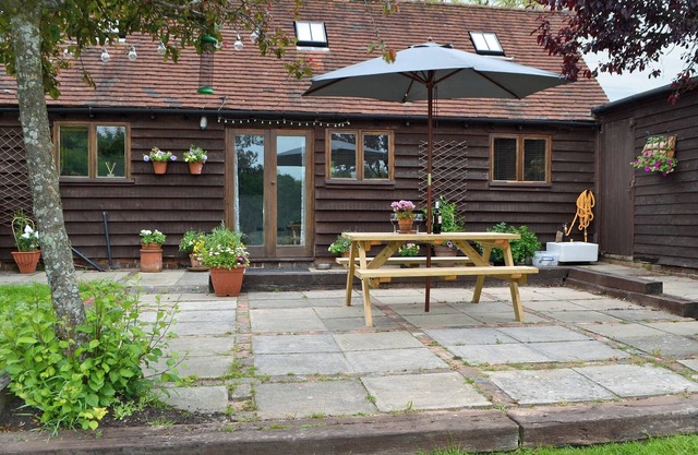 Honey Meadow Cottage