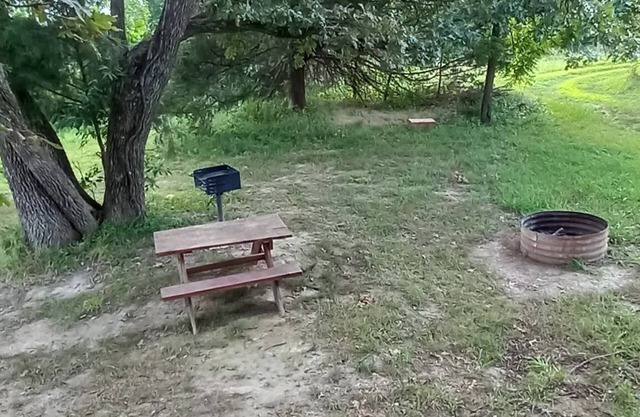 Honeyberry Hideout Campsite at B Berry Farms & Co.