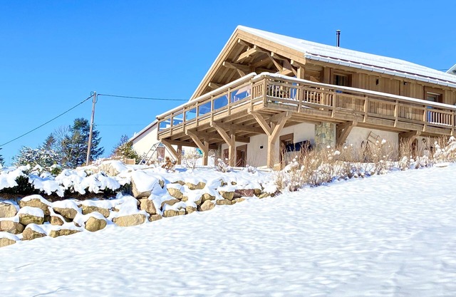 HORIZON 180 New luxury 4 * chalet sauna area 2/10 pers. Clevacances 3