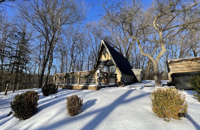Horses|Hot Tub|Fire Pit|Hiking|Tiny Home