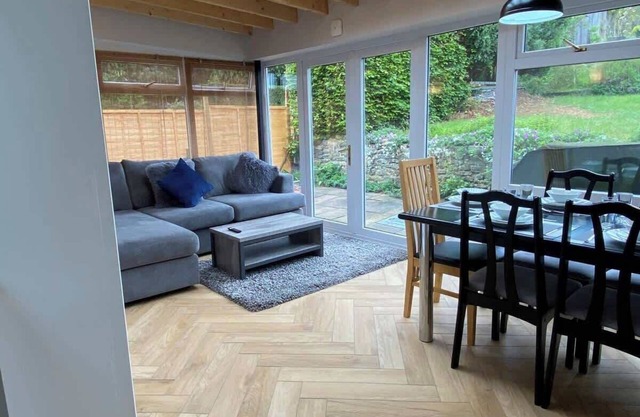 Host & Stay | Bankside House
