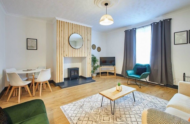 Host & Stay | North Shore Cottage