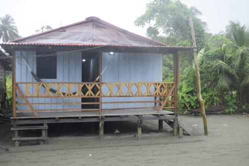 Hostal El manglar