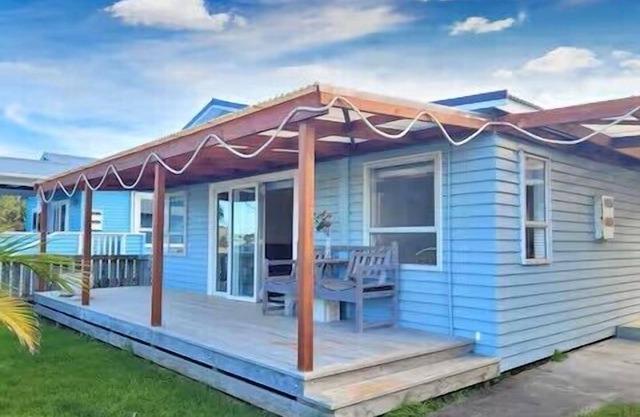 Hosts on the Coast Waihi Beach Home by the Sea