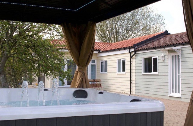 # Hot Tub - 2 Bed Cottage - Supplement applies for more than 2 people