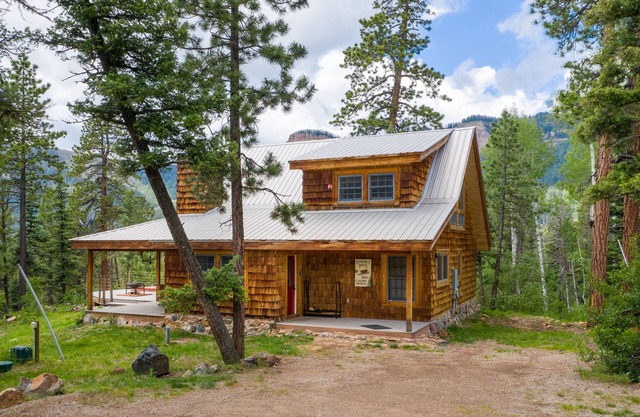 Hot Tub, Starlink Internet, Privacy, Great Views!