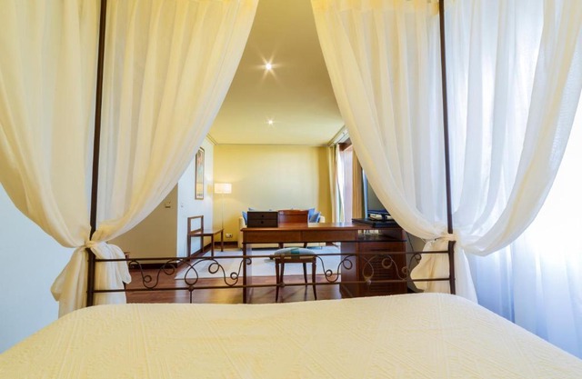 Hotel Azofra