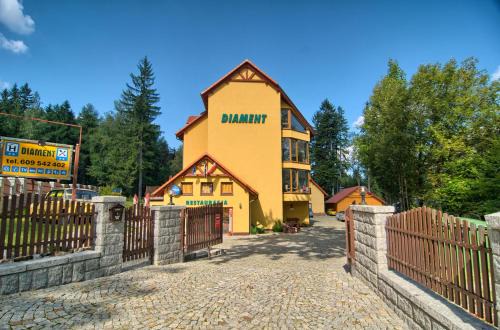 Hotel Diament