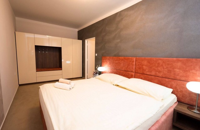 HOTEL DSZSU