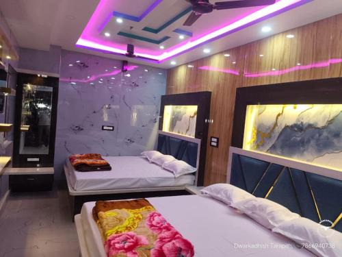 Hotel Dwarkadhish Tarapith