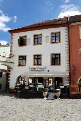 Hotel Grand