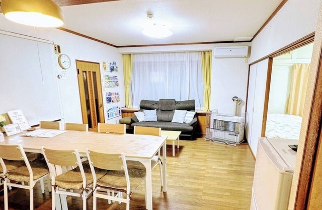 Hotel Harmony 103 10 minutes walk from Chitose St/Chitose Hokkaidō