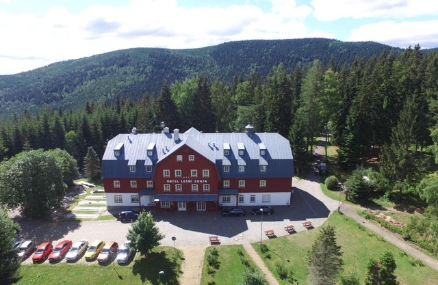 Hotel Lesní Chata