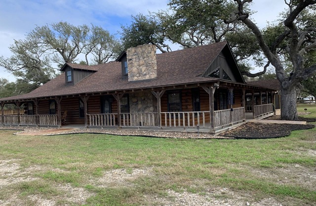 Hotel luxury in a Log Cabin