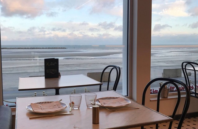 Hotel Merveilleux Côté Mer