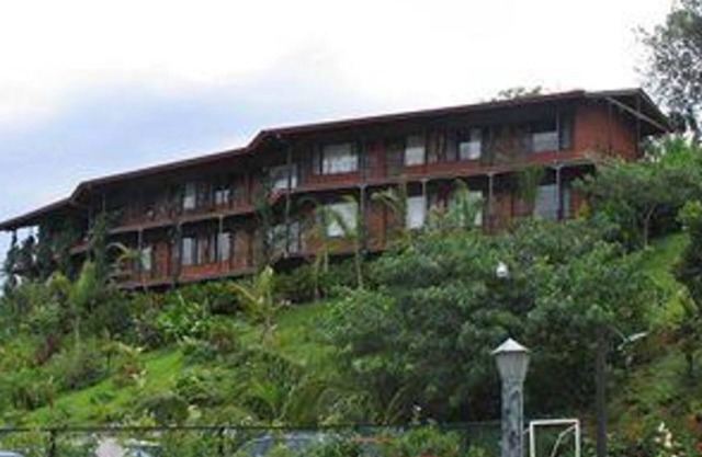HOTEL MONTE CAMPANA