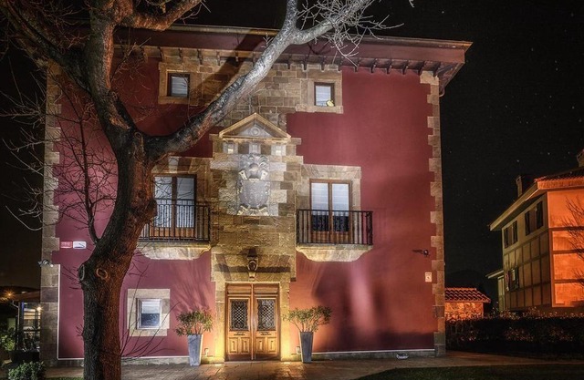 Hotel Palacio Muñatones