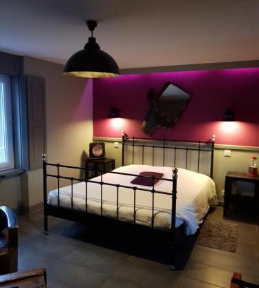 Hotel restaurant La Pêcherie - Le manoir d'à coté - Les 5 ruches -Logis hôtels