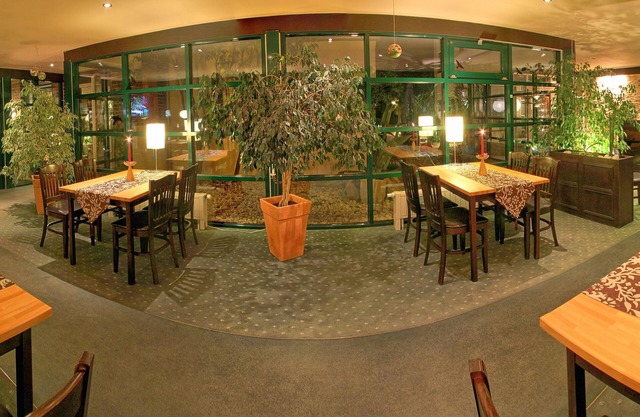 Hotel & Restaurant 5 Linden