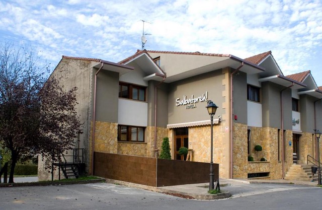 Hotel Salbatoreh