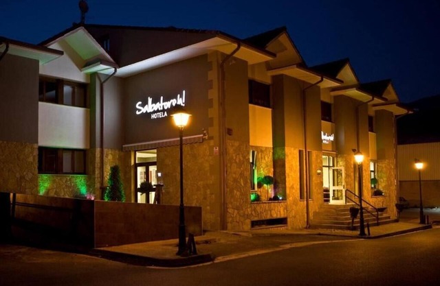 Hotel Salbatoreh