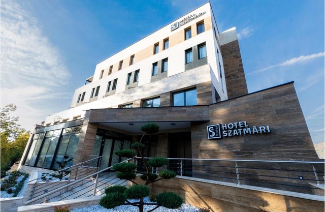 Hotel Szatmári & Étterem Jászberény