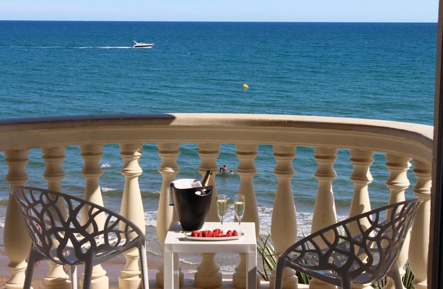 Hotel URH Sitges Playa