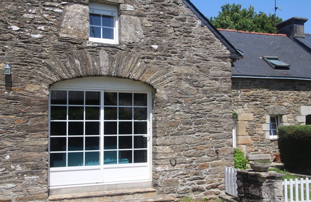 House 1 km from beaches.
