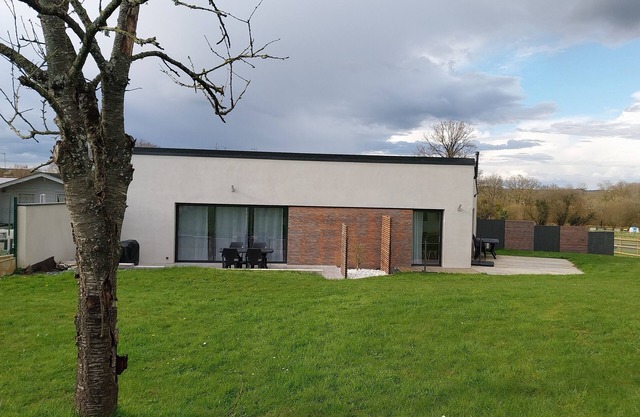House 8 pers with pool Malestroit LaLaLande