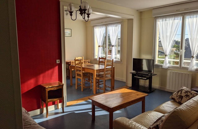 House center of barfleur