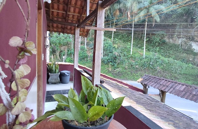 House close to the center of Lumiar with 2 bedrooms