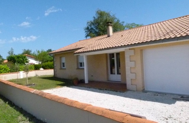 House-Family-Garden view-Ensuite