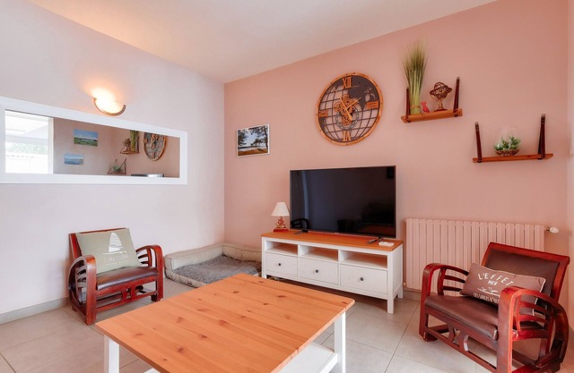 House for 8 – Les Sables – 950m from beach