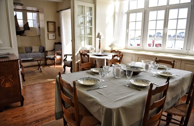 House "henri Chardon" , A travel on the sea !