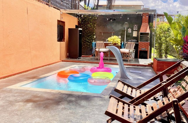 House in BH PetFriendly, excellent location, garage and swimming pool with hydromassage.