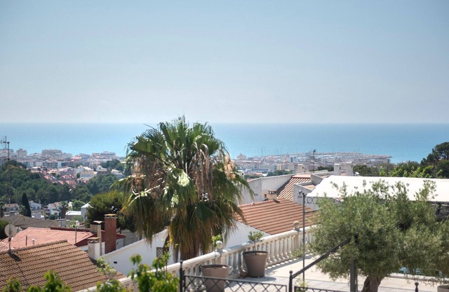 House near the beach with amazing sea viewsnFROM SATURDAY TO SATURDAY