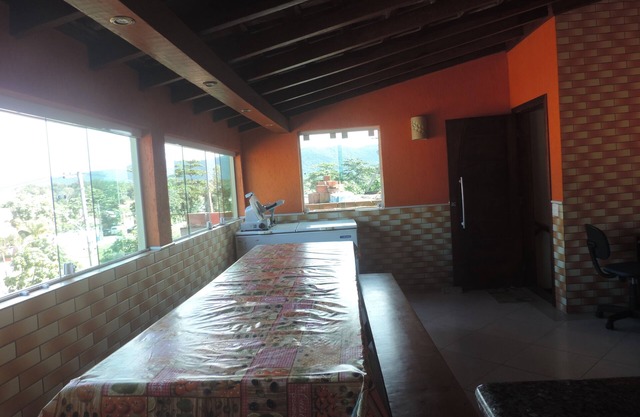 House on Pernambuco beach, with barbecue and air conditioning