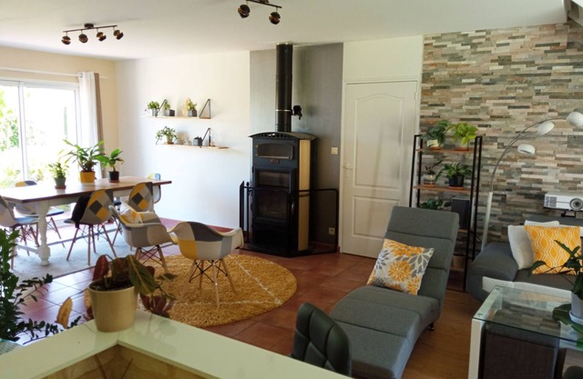 House surrounded by nature and relaxation for the whole family