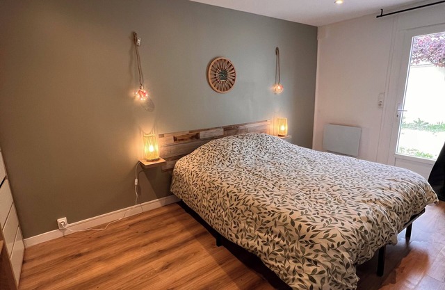 House T3 air-conditioned free parking quiet area close to factory outlets