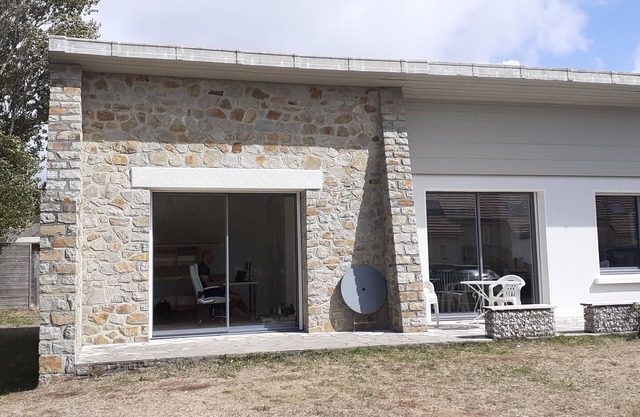 House with garden 100 meter from Barneville beach