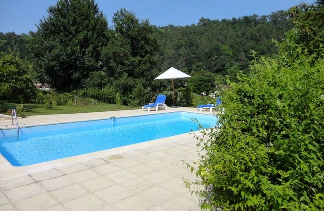 House with private pool near the major sites of Périgord