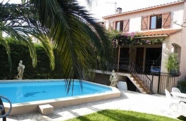 house with heated-garden-parking pool 3 sees - 7-9 pers